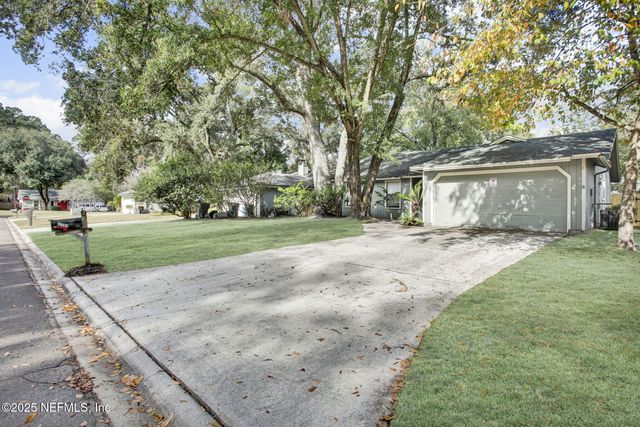 6143 SUNDEW Court, Jacksonville, FL 32244