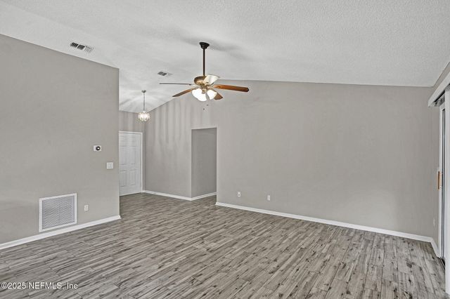 6143 SUNDEW Court, Jacksonville, FL 32244