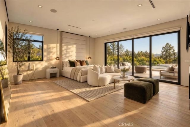 4940 Brewster Drive, Tarzana, CA 91356