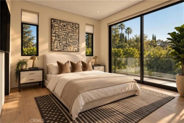 4940 Brewster Drive, Tarzana, CA 91356