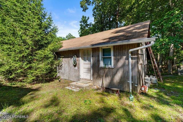 299 Metedeconk Trail, Jackson, NJ 08527