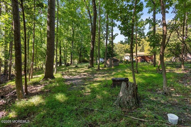 299 Metedeconk Trail, Jackson, NJ 08527