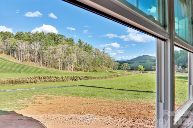 1060 California Creek Road, Mars Hill, NC 28754