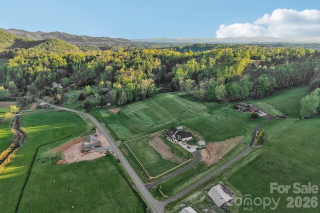 1060 California Creek Road, Mars Hill, NC 28754