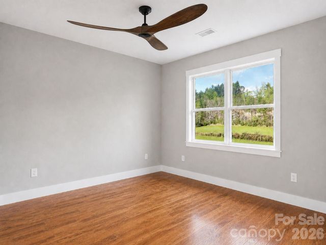 1060 California Creek Road, Mars Hill, NC 28754