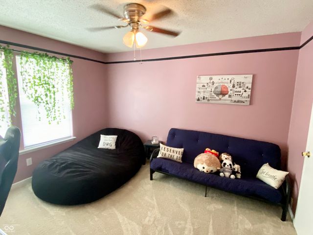 10190 Holly Berry Circle, Fishers, IN 46038