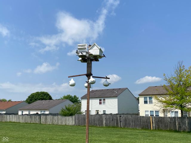 10190 Holly Berry Circle, Fishers, IN 46038