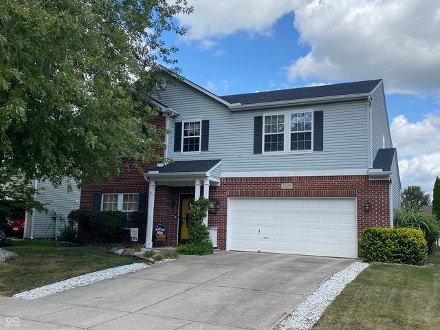 10190 Holly Berry Circle, Fishers, IN 46038