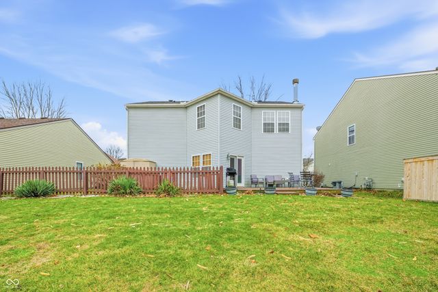 10190 Holly Berry Circle, Fishers, IN 46038