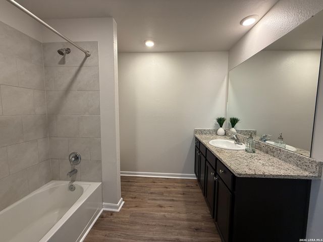 15023 Harbor Lndg, Von Ormy, TX 78073