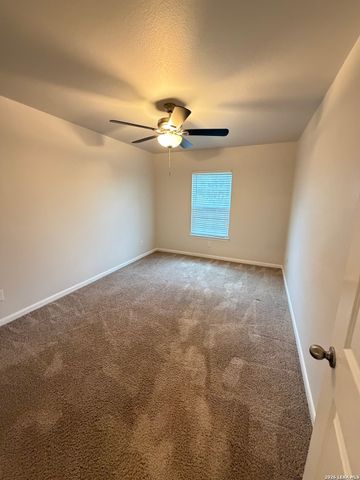 15023 Harbor Lndg, Von Ormy, TX 78073