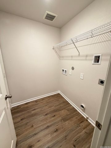 15023 Harbor Lndg, Von Ormy, TX 78073