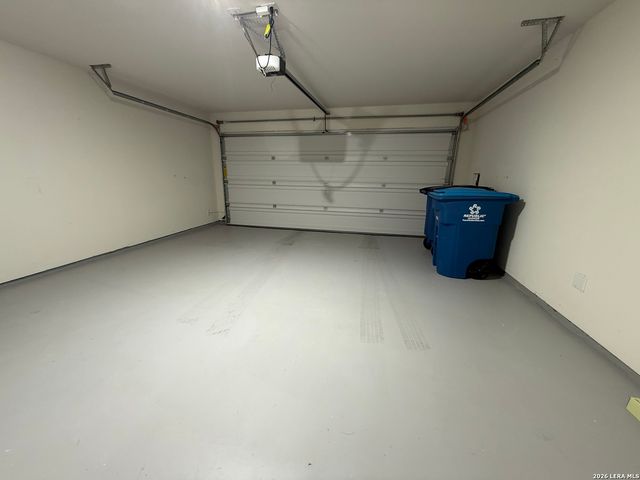 15023 Harbor Lndg, Von Ormy, TX 78073