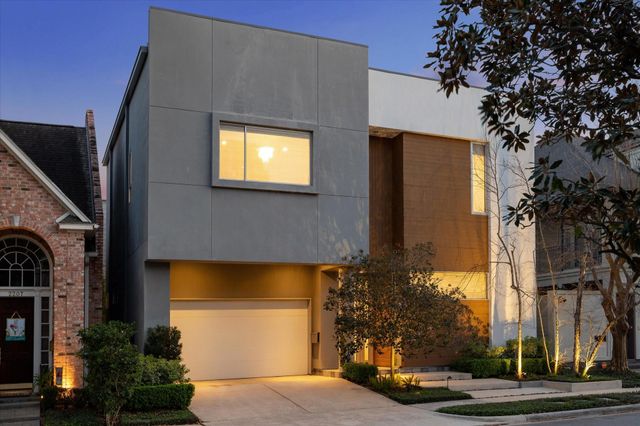 2211 Avalon Place, Houston, TX 77019