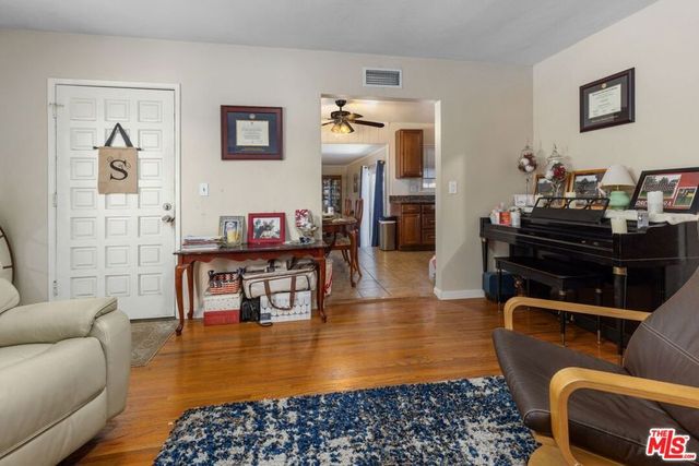 1049 Newhill Street, Glendora, CA 91741