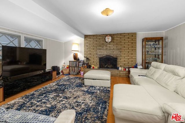 1049 Newhill Street, Glendora, CA 91741