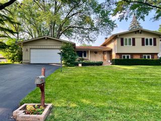 438 High Road, Cary, IL 60013