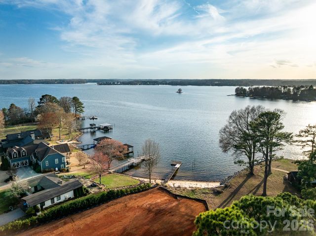 4673 Kiser Island Road, Terrell, NC 28682