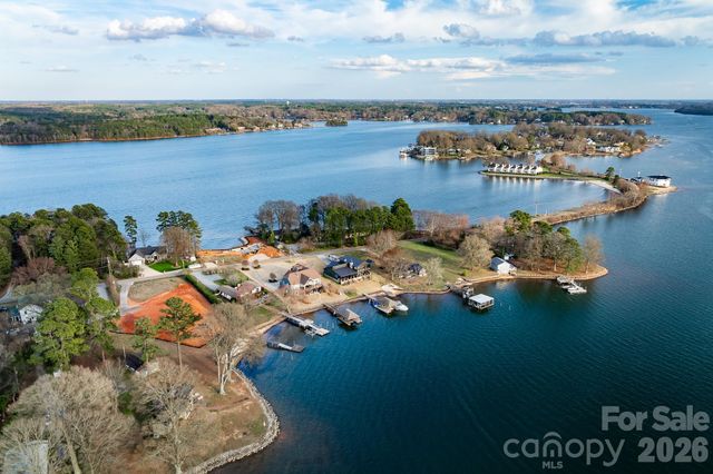 4673 Kiser Island Road, Terrell, NC 28682