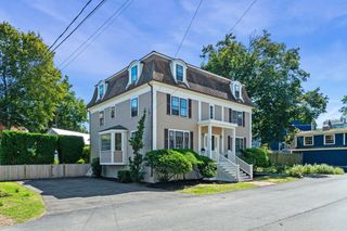 60 Elm Street 60, Marblehead, MA 01945