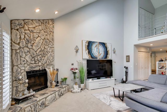 654 Picardy Circle, Northbrook, IL 60062