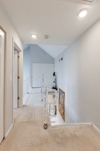 654 Picardy Circle, Northbrook, IL 60062