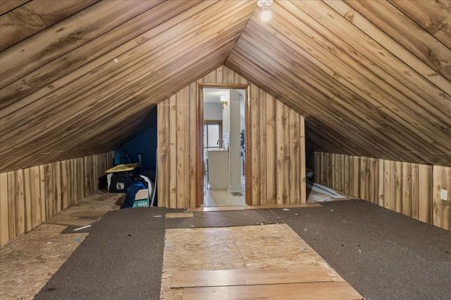 1404 Benton Street, Rockford, IL 61107