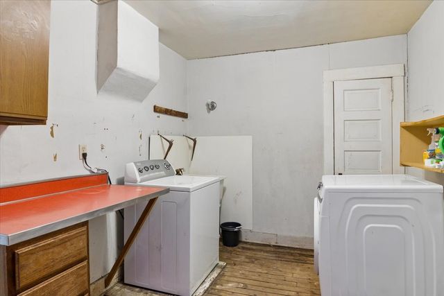 1404 Benton Street, Rockford, IL 61107