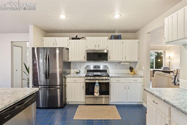 2020 Valley View Drive, Woodland Park, CO 80863