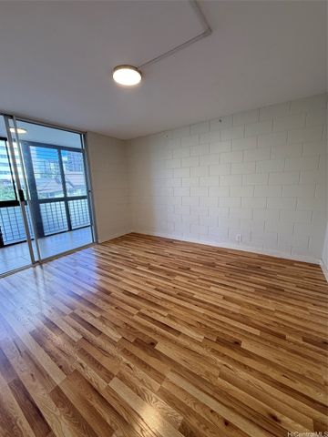 1420 Victoria Street 401, Honolulu, HI 96822