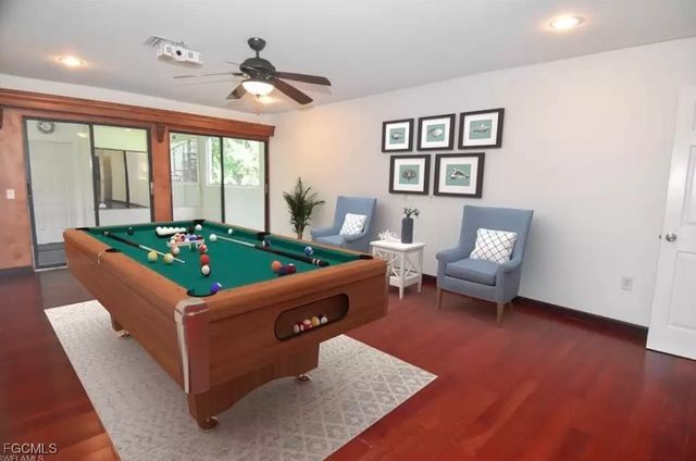 6343 Mark LN, Fort Myers, FL 33966