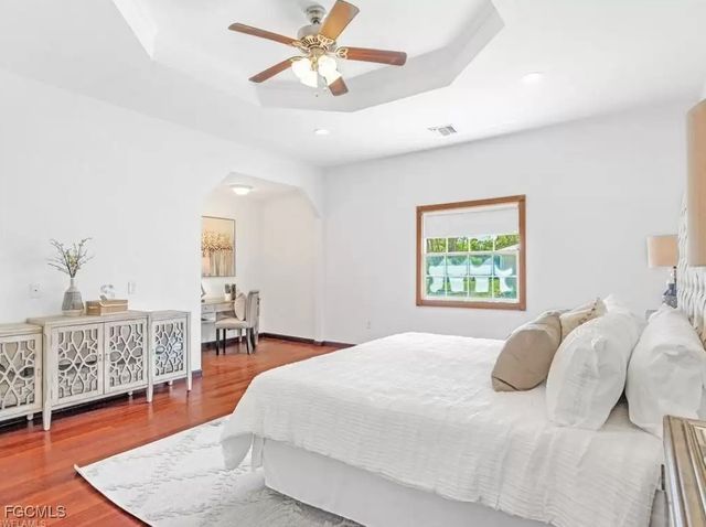 6343 Mark LN, Fort Myers, FL 33966