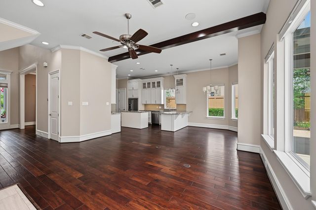 818 W 43rd Street, Houston, TX 77018
