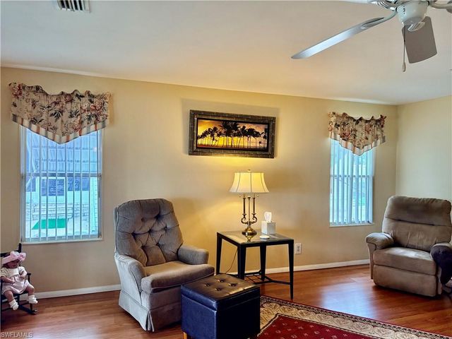3163 Indian Village LN, North Fort Myers, FL 33917