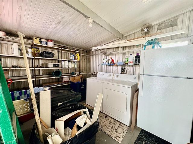 3163 Indian Village LN, North Fort Myers, FL 33917