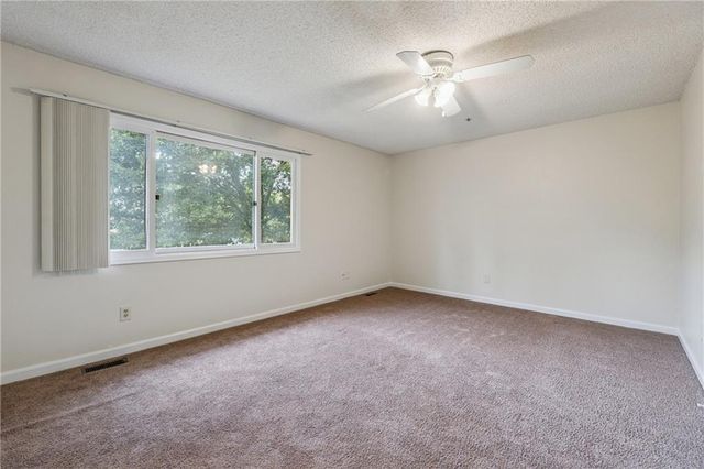 707 Roswell Landings Drive, Roswell, GA 30075