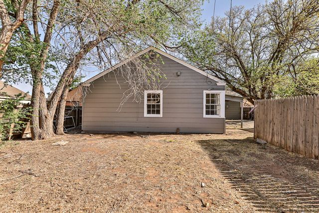 1914 25th Street, Lubbock, TX 79411