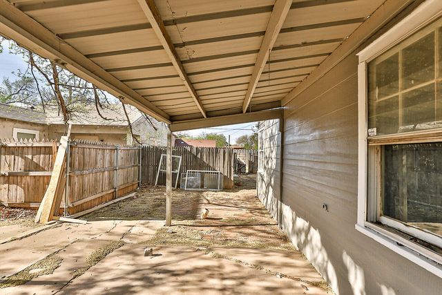 1914 25th Street, Lubbock, TX 79411