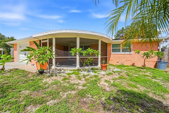 2704 LAWN PLACE, Holiday, FL 34691