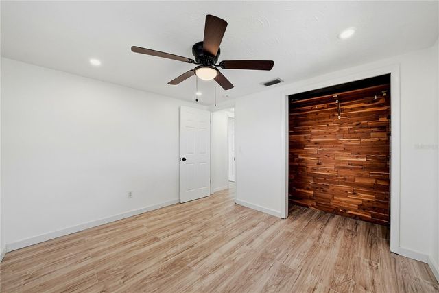 2704 LAWN PLACE, Holiday, FL 34691