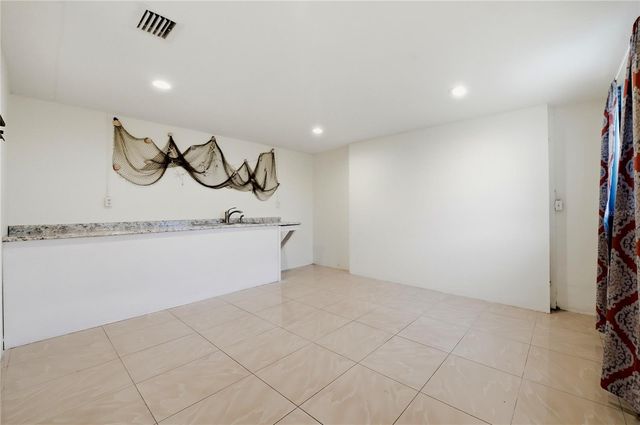 2704 LAWN PLACE, Holiday, FL 34691