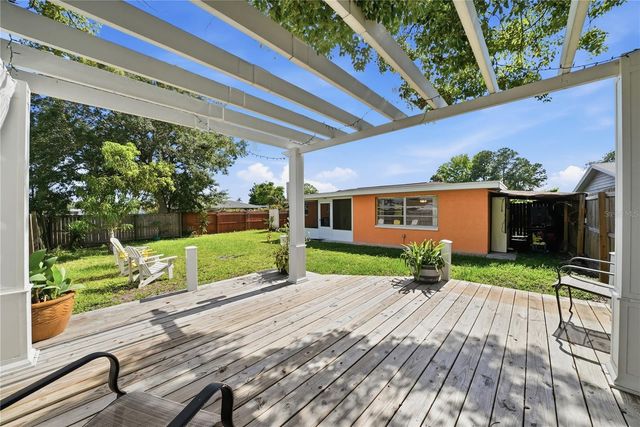 2704 LAWN PLACE, Holiday, FL 34691