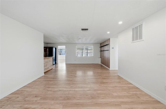 2704 LAWN PLACE, Holiday, FL 34691