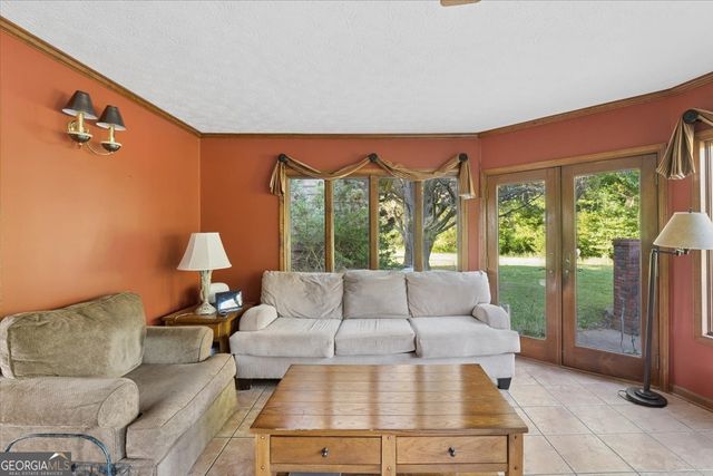 1150 Harris Hollis Lane A, Rutledge, GA 30663