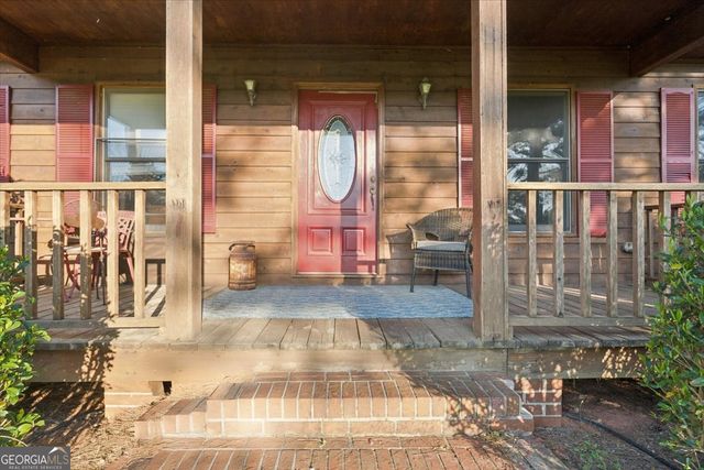 1150 Harris Hollis Lane A, Rutledge, GA 30663