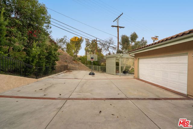 2447 Norwalk Avenue, Los Angeles, CA 90041