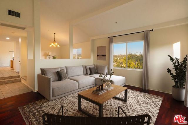 2447 Norwalk Avenue, Los Angeles, CA 90041