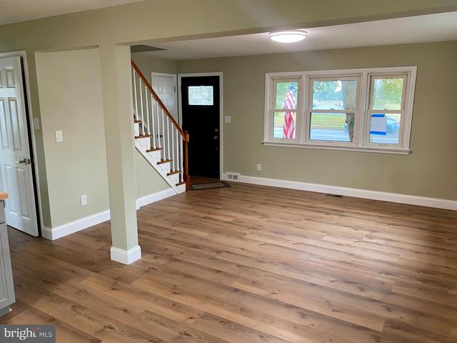 868 WHITEHORSE HAMILTON SQUARE, Hamilton, NJ 08610