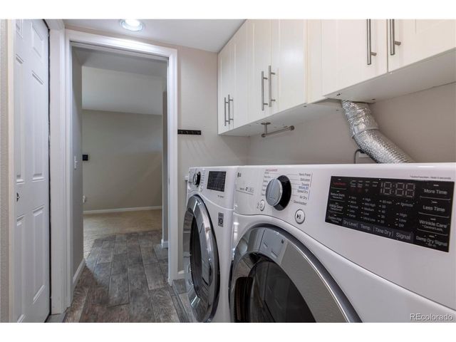 8594 W Fairview Dr, Littleton, CO 80128