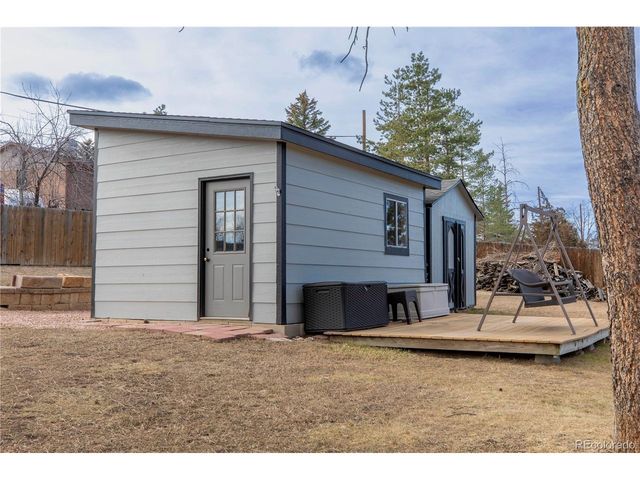 8594 W Fairview Dr, Littleton, CO 80128